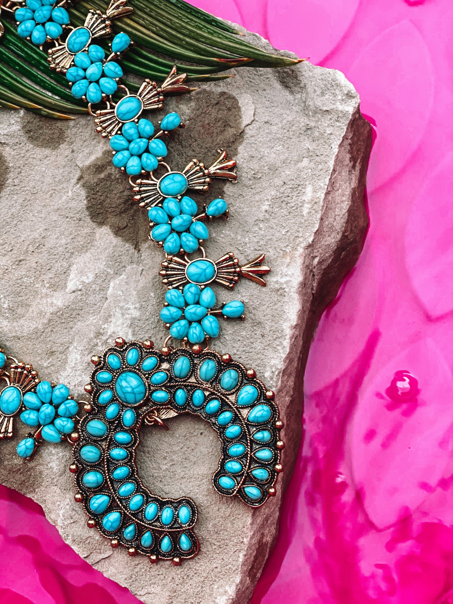 Cabos boho necklace